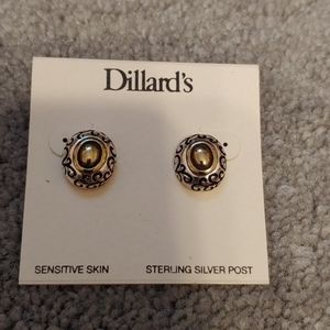 Dillard'spostsSensitive skin Sterling silver Post SALE$